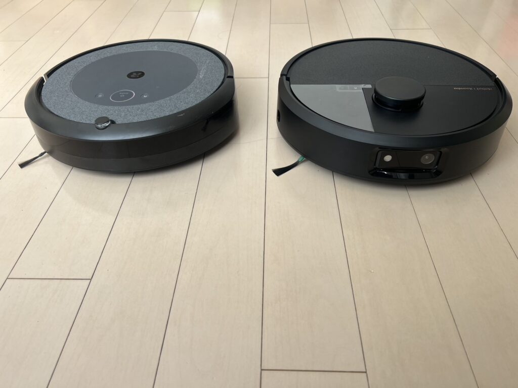 i3+(左)よりも505 Combo(右)はセンサー位置が変更され、カメラやライトが増えており、マッピングの正確性にも差が出ています。